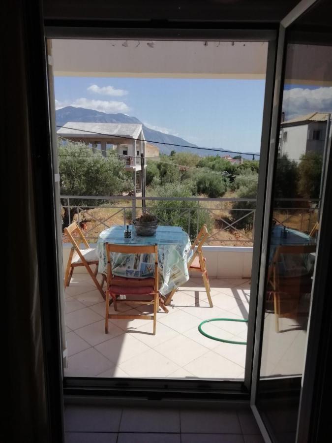 Rural 3-Bedroom House Kalamata Esterno foto